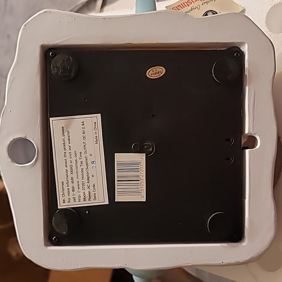 0370. Mr. Christmas ๐ Holiday Tea Time Musical ๐ผ21 Christmas Songs & Smoke! - Picture 16 of 16